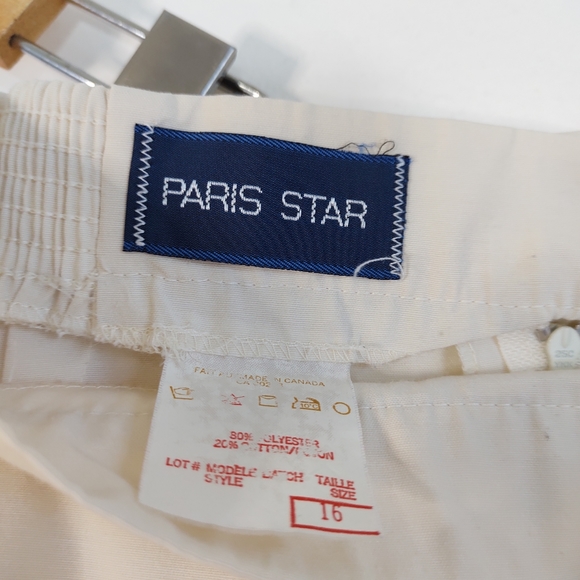 Vintage 80s Skirt (White + Abstract Pocket details) - Picture 12 of 15